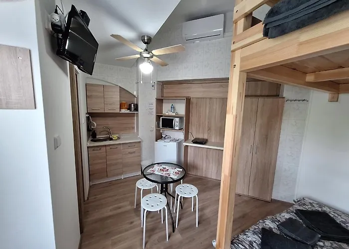 Alloggio in famiglia Etija *